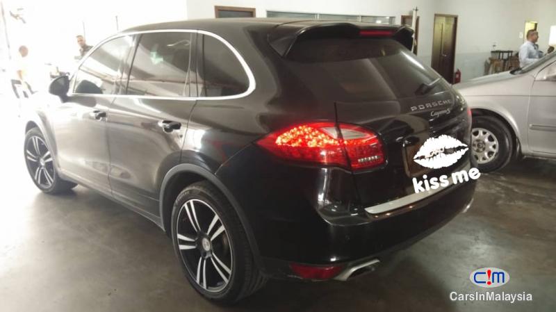 Porsche Cayenne V6 Turbo Automatic 2010 in Selangor - image