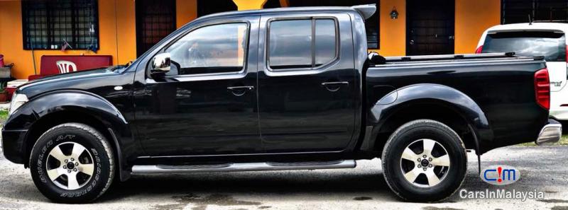 Nissan Navara 4WD 4X4 DOUBLE CAB Automatic 2013 - image 11