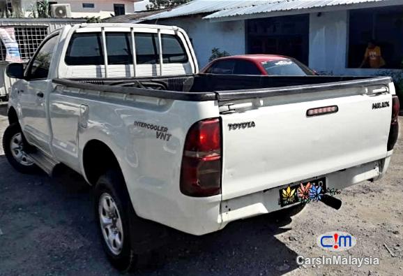 Picture of Toyota Hilux 2-5 LITER 4X4 4WD SINGLE CAB DIESEL Manual 2015 in Malaysia