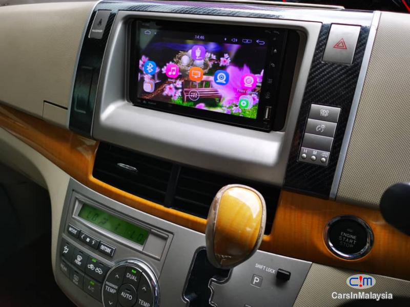 Toyota Estima 2.4-LITER LUXURY FAMILY MPV Automatic 2012 - image 8