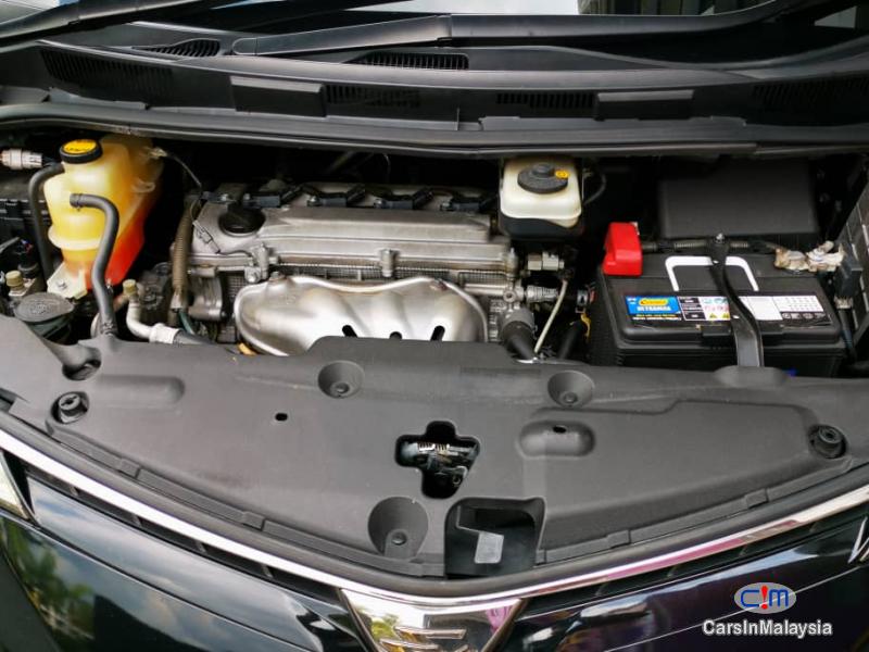 Toyota Estima 2.4-LITER LUXURY FAMILY MPV Automatic 2012 - image 9