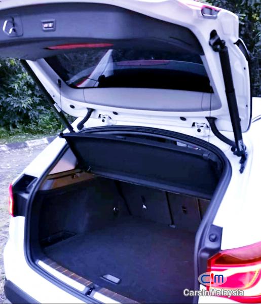 BMW 2.0-LITER LUXURY SUV Automatic 2018 - image 14