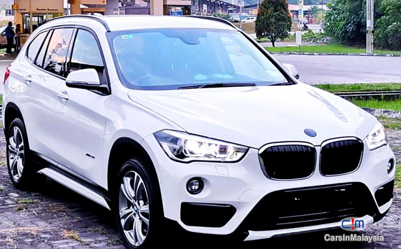 BMW 2.0-LITER LUXURY SUV Automatic 2018 - image 2
