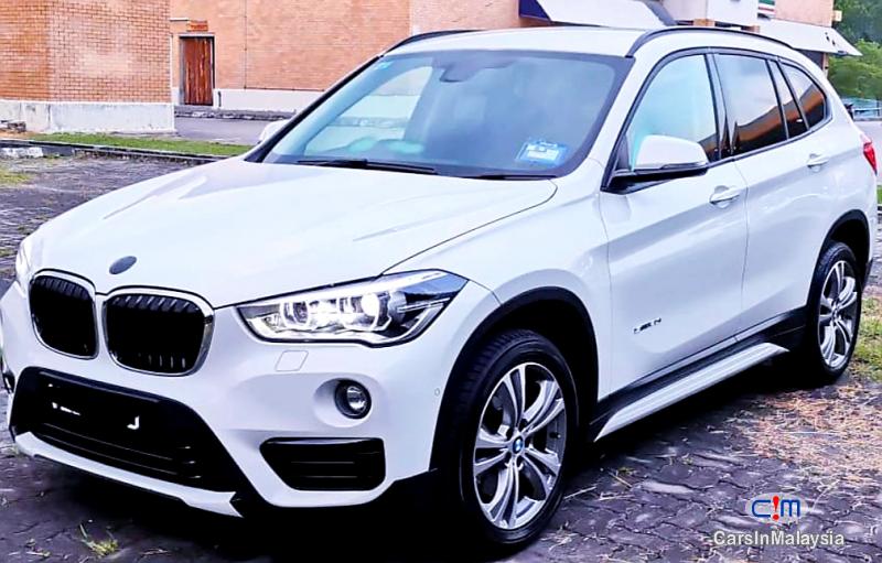 BMW 2.0-LITER LUXURY SUV Automatic 2018 - image 3