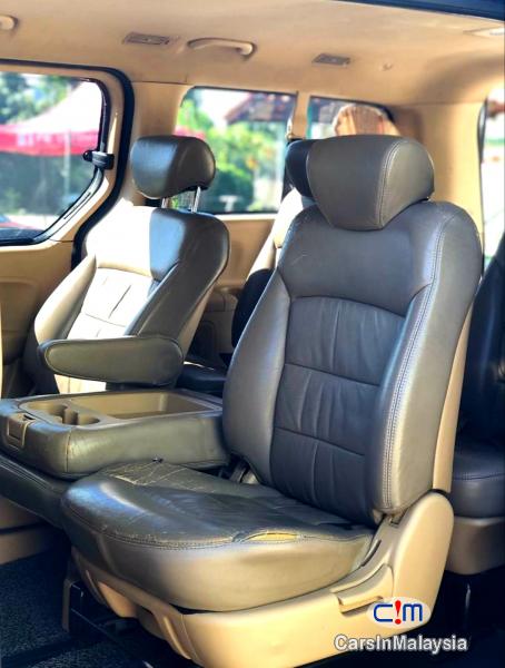 Hyundai Starex 2.5-LITER 11 SEATER FAMILY MPV DIESEL TURBO Automatic 2010 - image 14