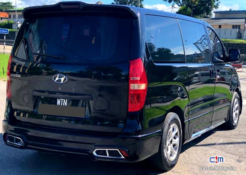 Hyundai Starex 2.5-LITER 11 SEATER FAMILY MPV DIESEL TURBO Automatic 2010 in Malaysia