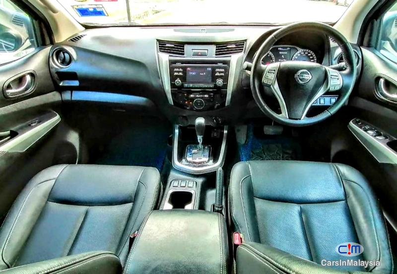 Nissan Navara 2.5-LITER 4X4 DOUBLE CAB DIESEL TURBO Automatic 2018 - image 11