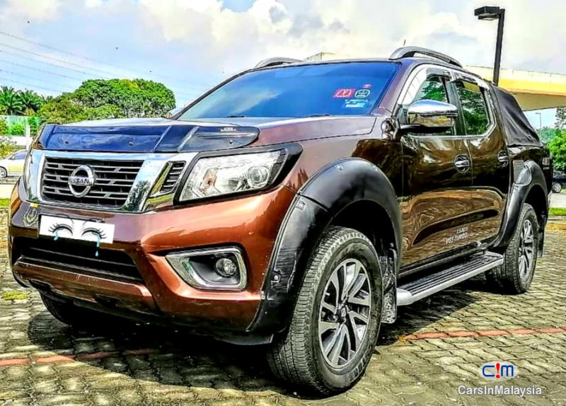 Nissan Navara 2.5-LITER 4X4 DOUBLE CAB DIESEL TURBO Automatic 2018 in Selangor - image