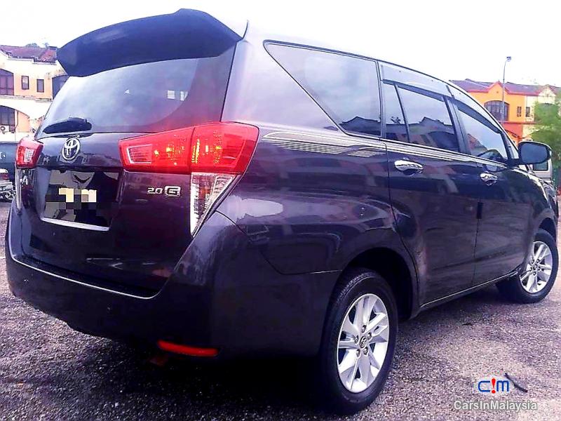 Toyota Innova 2.4-LITER ECONOMY FAMILY MPV Automatic 2017