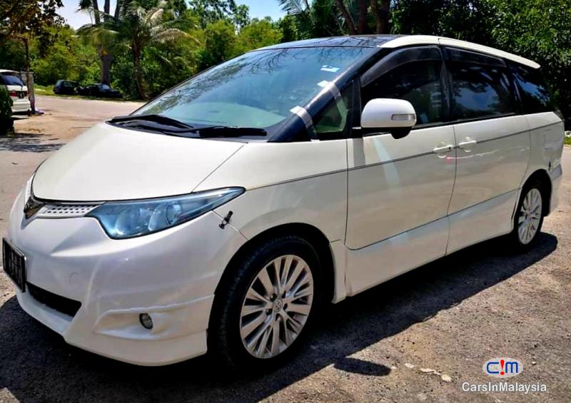 Toyota Estima 3.5-LITER LUXURY FAMILY MPV Automatic 2010 - image 3