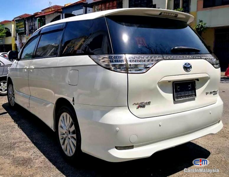 Toyota Estima 3.5-LITER LUXURY FAMILY MPV Automatic 2010 - image 4