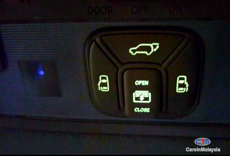 Toyota Estima 3.5-LITER LUXURY FAMILY MPV Automatic 2010 - image 8