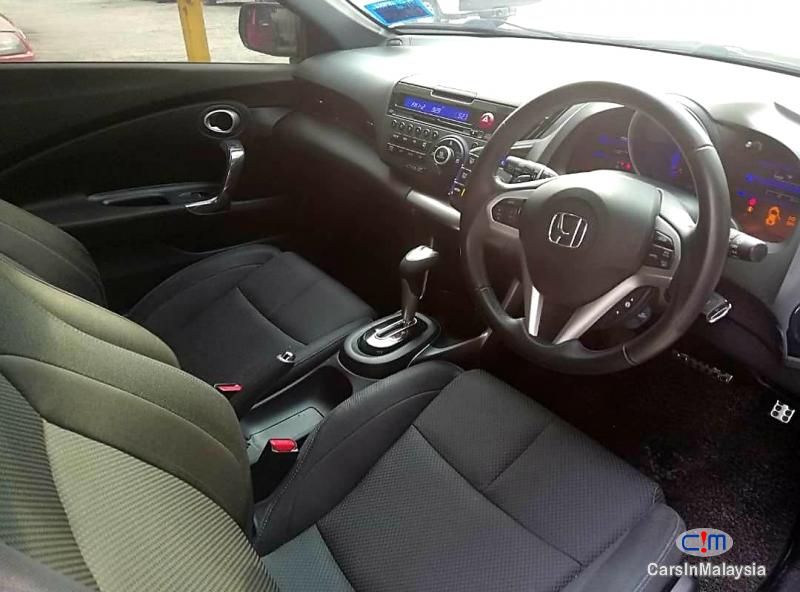 Honda CR-V 1.5-LITER SPORT HYBRID HATCHBACK Automatic 2012 in Kuala Lumpur