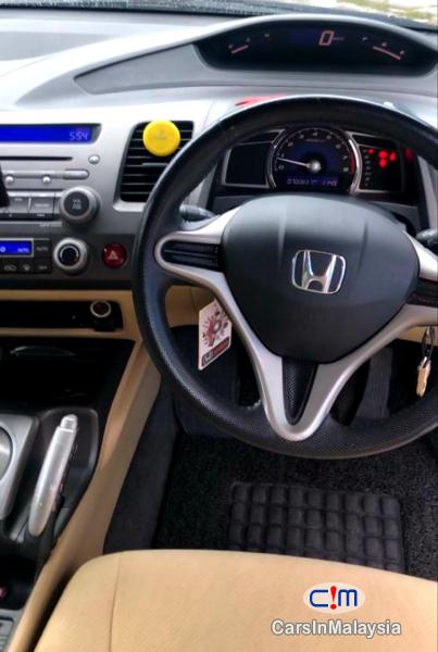 Honda Civic 1.8-LITER SPORT SEDAN Automatic 2010 - image 10
