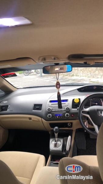 Honda Civic 1.8-LITER SPORT SEDAN Automatic 2010 - image 9