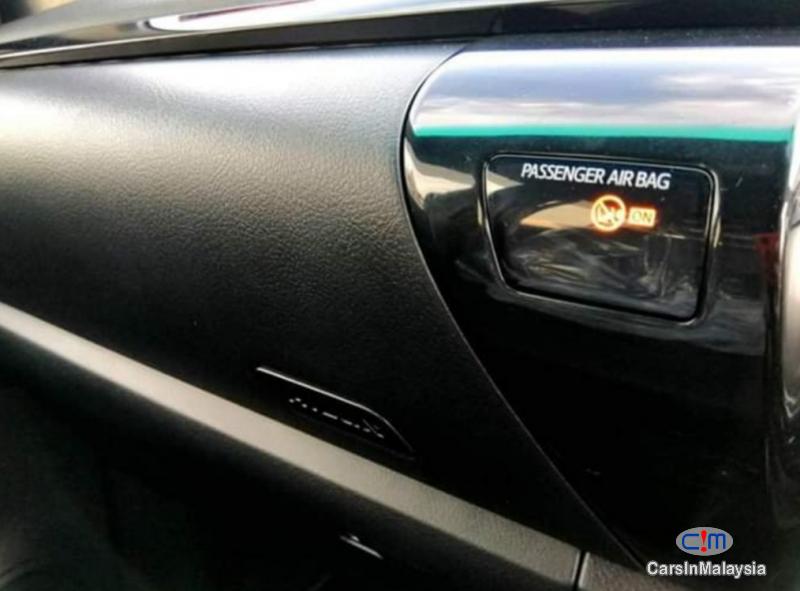 Toyota Hilux 2.4-LITER NEW 4X4 DIESEL TURBO DOUBLE CAB CHASSIS Automatic 2020 - image 14