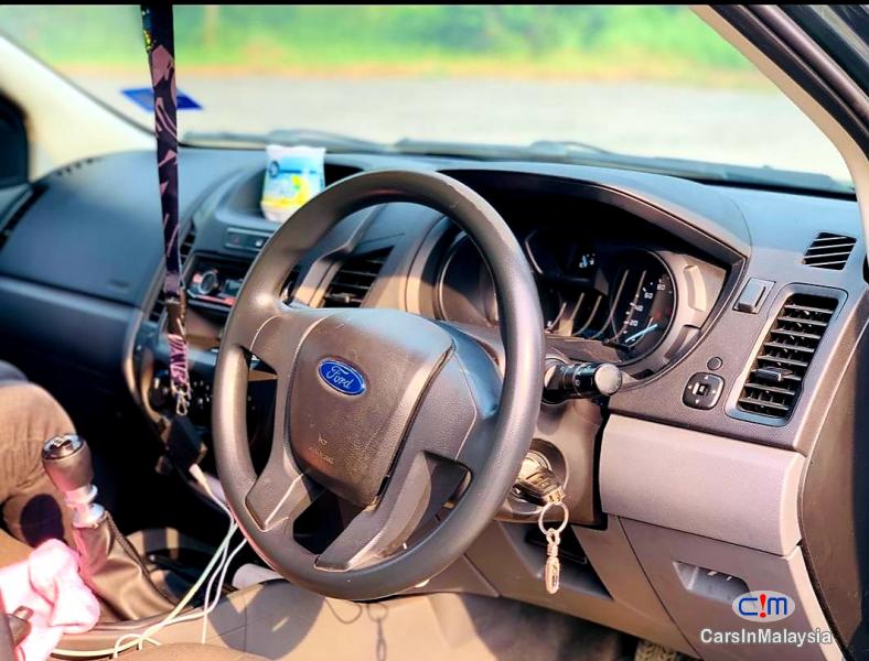 Ford Ranger 2.2-LITER 4X4 4WD DIESEL TURBO T6 FACELIFT Manual 2014 in Kuala Lumpur - image