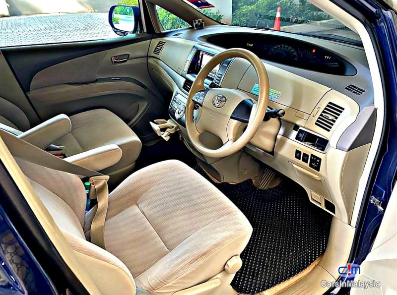 Toyota Estima 2400 Automatic 2017 - image 10