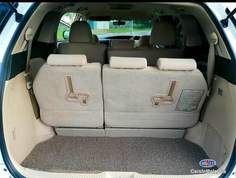 Toyota Estima 2.4-LITER LUXURY FAMILY MPV Automatic 2013 - image 13