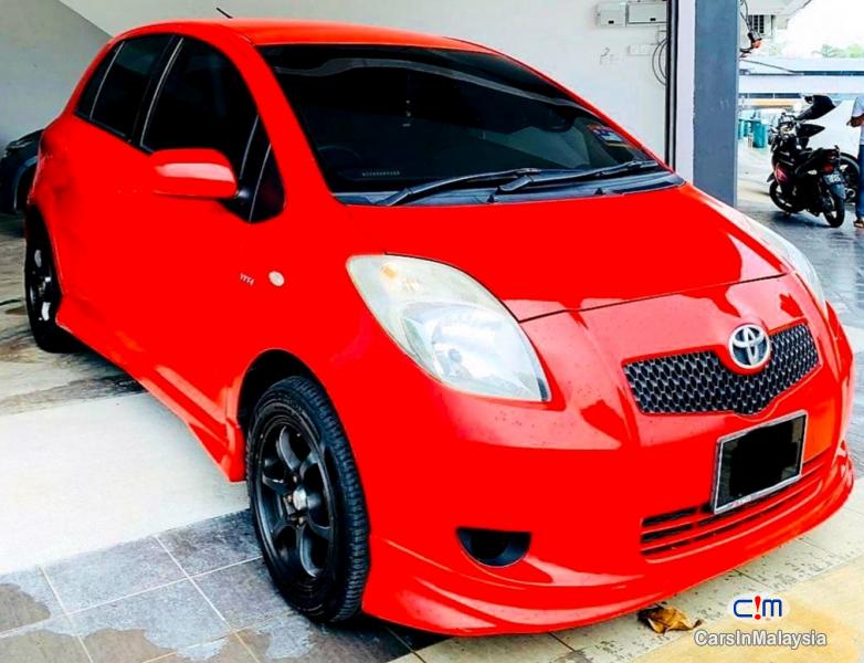 Toyota Yaris 1.5-LITER ECONOMY HATCHBACK Automatic 2008 - image 3