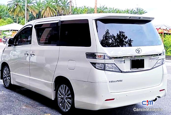 Toyota Vellfire 2.4-LITER GOLDEN EYES 7 SEATER LUXURY FAMILY MPV Automatic 2016 in Malaysia