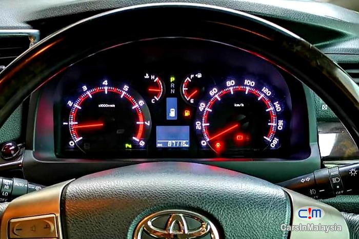 Toyota Vellfire 2.4-LITER GOLDEN EYES 7 SEATER LUXURY FAMILY MPV Automatic 2016 in Selangor - image