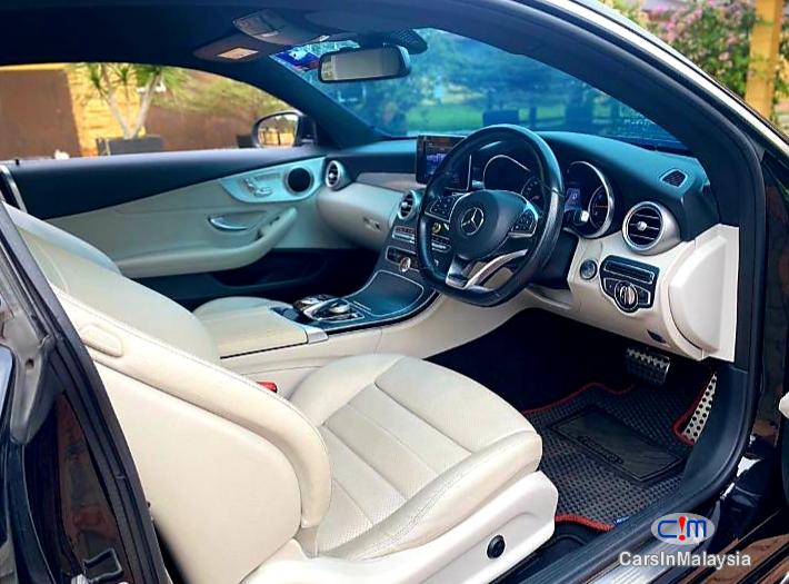 Mercedes Benz C200 2.0-LITER LUXURY AMG TURBO COUPE SPORT Automatic 2017 - image 8