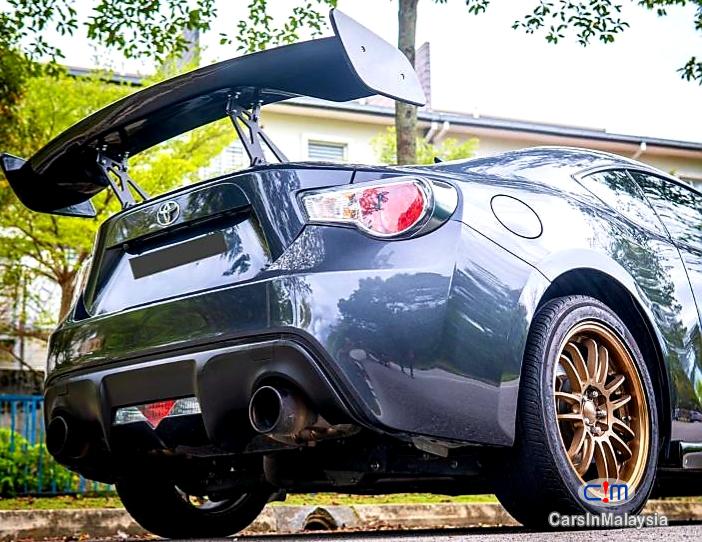 Toyota 86 2.0-LITER MANUAL SPORTCAR BOXER ENGINE Manual 2013 - image 10