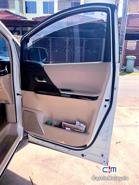 Toyota Alphard 3.5-LITER LUXURY FAMILY MPV 7 SEATER FULLSPEC Automatic 2014 in Malaysia - image