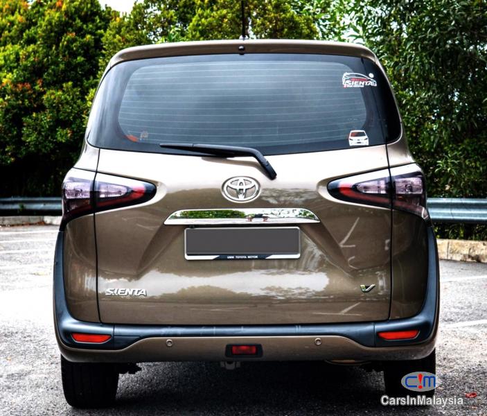 Toyota Sienta 1.5-LITER FUEL ECONOMY FAMILY MPV Automatic 2016 in Malaysia