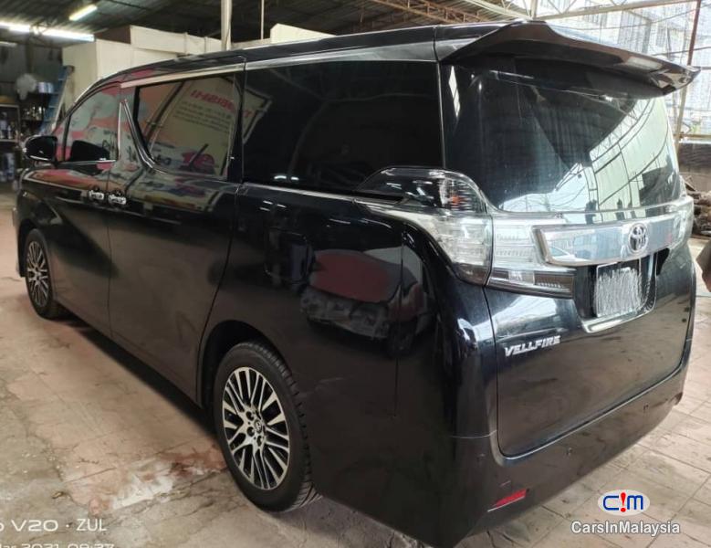 Toyota Vellfire 3.5-LITER LUXURY FAMILY MPV NEW MODEL FACELIFT Automatic 2017 - image 3