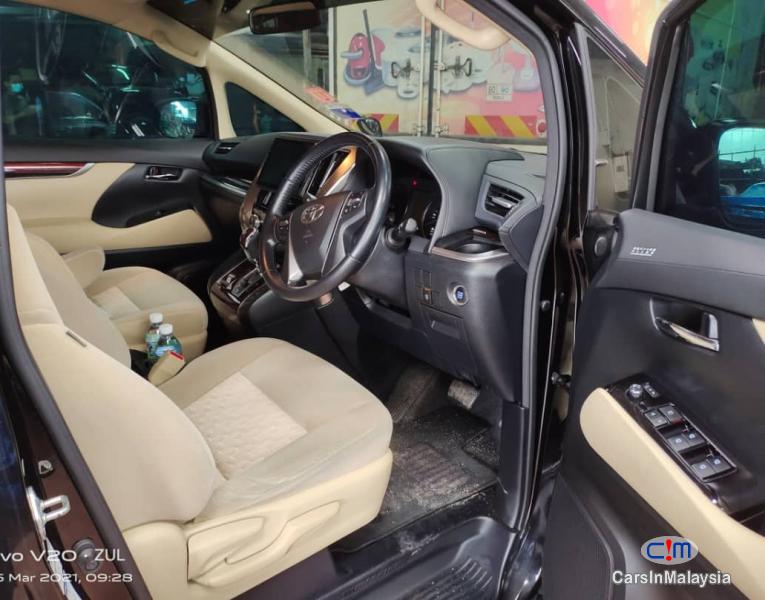 Toyota Vellfire 3.5-LITER LUXURY FAMILY MPV NEW MODEL FACELIFT Automatic 2017 in Malaysia - image