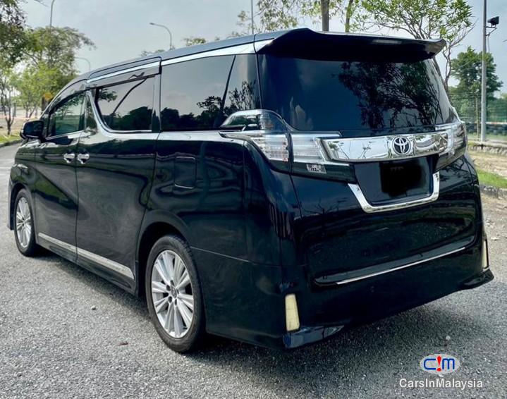 Toyota Vellfire 2.5-LITER AUTO LUXURY FAMILY MPV 7 SEATERS Automatic 2016 - image 14
