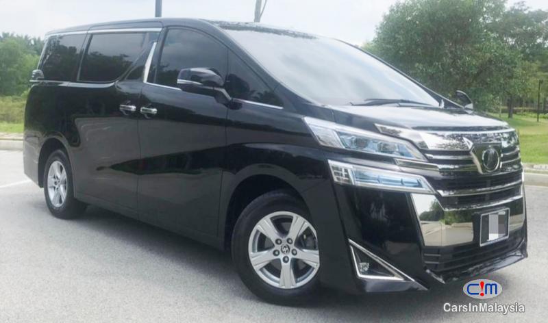 Toyota Vellfire 2.5-LITER LUXURY 7 SEATER MPV KERETA SAMBUNG BAYAR Automatic 2019 in Malaysia - image
