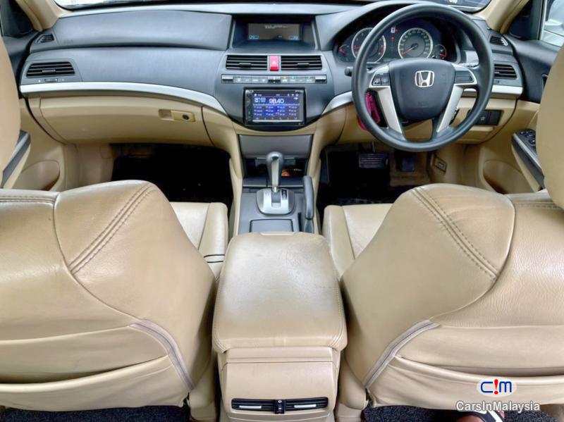 Honda Accord 2.0-LITER LUXURY SEDAN KERETA SAMBUNG BAYAR Automatic 2008 in Malaysia - image