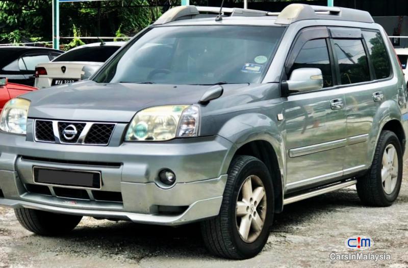 Nissan X-Trail 2.5-LITER FAMILY SUV Automatic 2009 - image 3