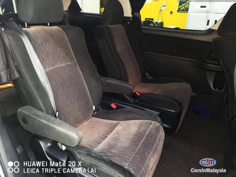 Toyota Vellfire 2400 Automatic 2017 in Malaysia