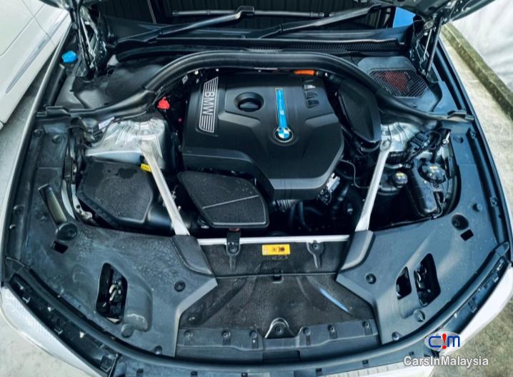 BMW 5 Series 2.0-LITER LUXURY M-SPORTS SEDAN Automatic 2018 - image 12