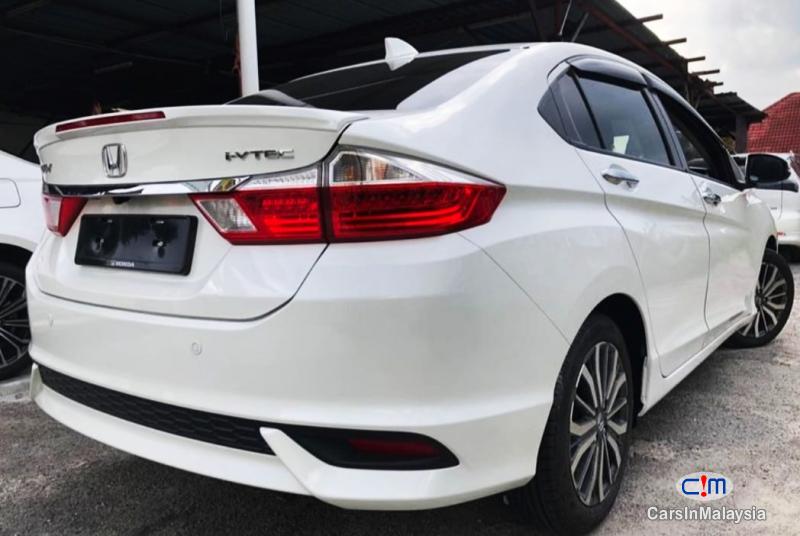 Honda City 1.5-LITER ECONOMIC SEDAN Automatic 2019