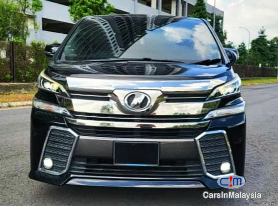 Toyota Vellfire 2.5-LITER LUXURY FAMILY MPV 7 SEATERS Automatic 2017 in Selangor