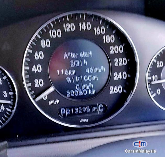 Mercedes Benz E200K 1.8-LITER LUXURY SEDAN Automatic 2005 - image 10