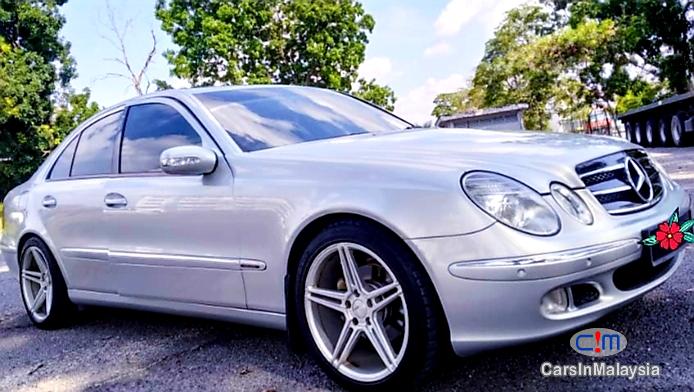 Mercedes Benz E200K 1.8-LITER LUXURY SEDAN Automatic 2005 - image 6