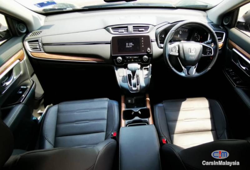 Honda CR-V 1.5-LITER TURBO ECONOMY SUV Automatic 2018 in Malaysia - image