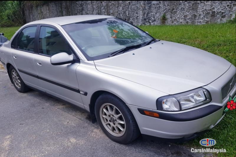 Volvo S80 2.0-LITER OLD BIG CAR LUXURY SEDAN Automatic 2002 - image 3