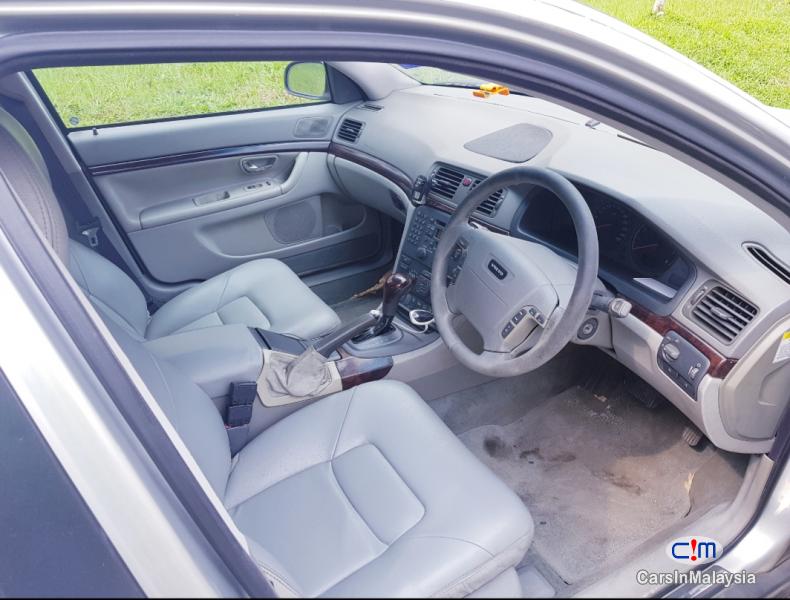 Volvo S80 2.0-LITER OLD BIG CAR LUXURY SEDAN Automatic 2002 - image 6
