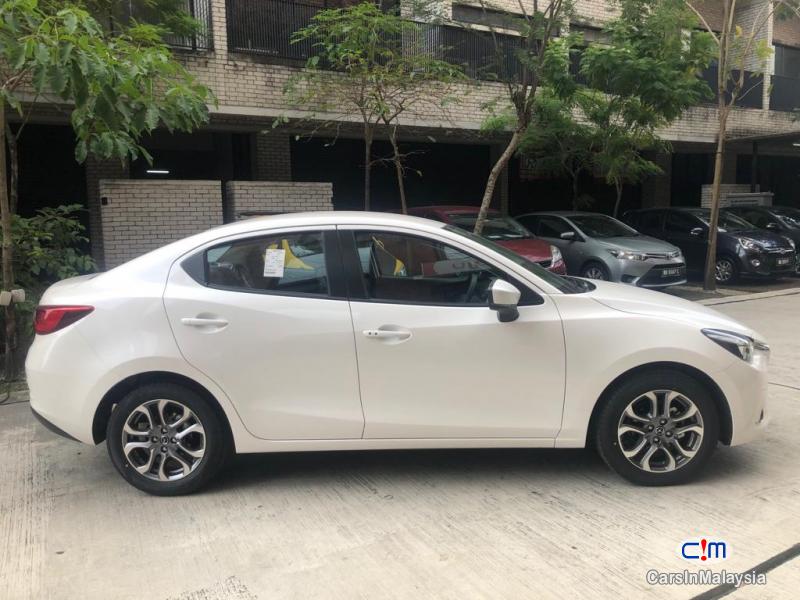 Mazda 2 G Automatic 2019