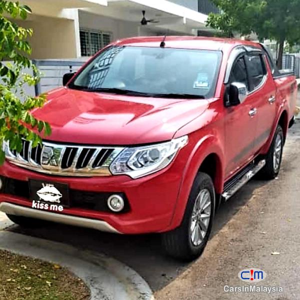 Mitsubishi Triton Adventure 2.4 4WD Diesel Automatic 2016 in Selangor