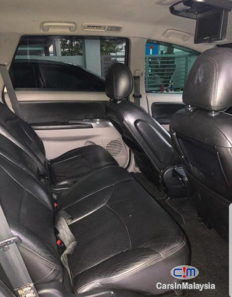 Mitsubishi Grandis 2.4L (A) Family MPV Automatic 2009 - image 9