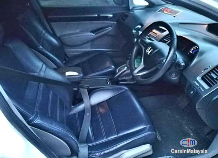 Honda Civic 1.8-LITER SEDAN SPORT Automatic 2010 - image 6