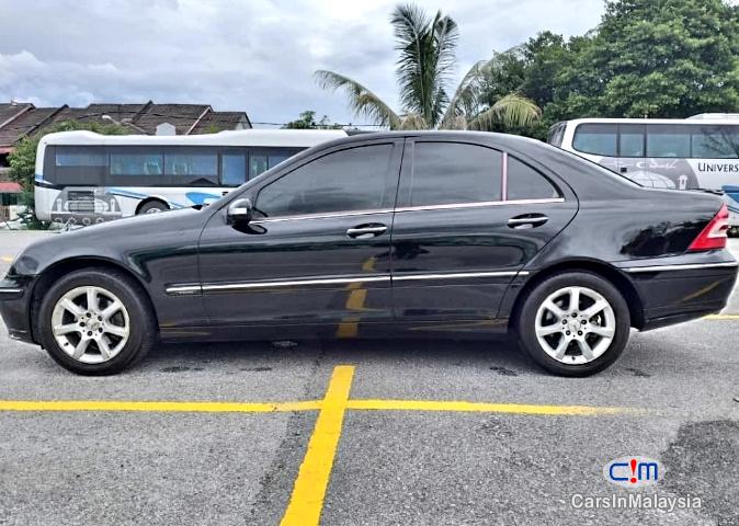 Mercedes Benz C200 1.8-LITER LUXURY SEDAN FULL SPEC Automatic 2008 - image 4